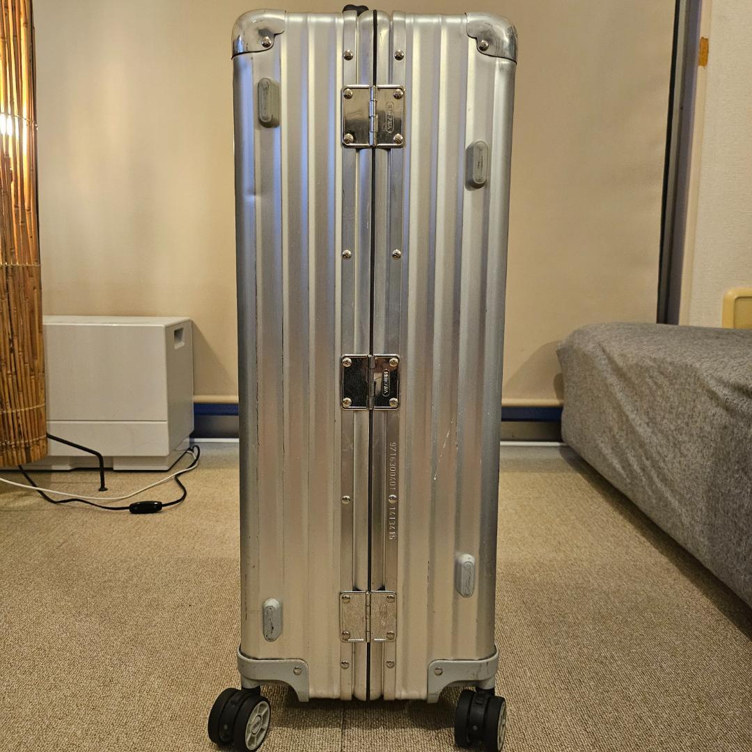 週末値下げ【中古美品】リモワ クラシックフライト 63L 4輪