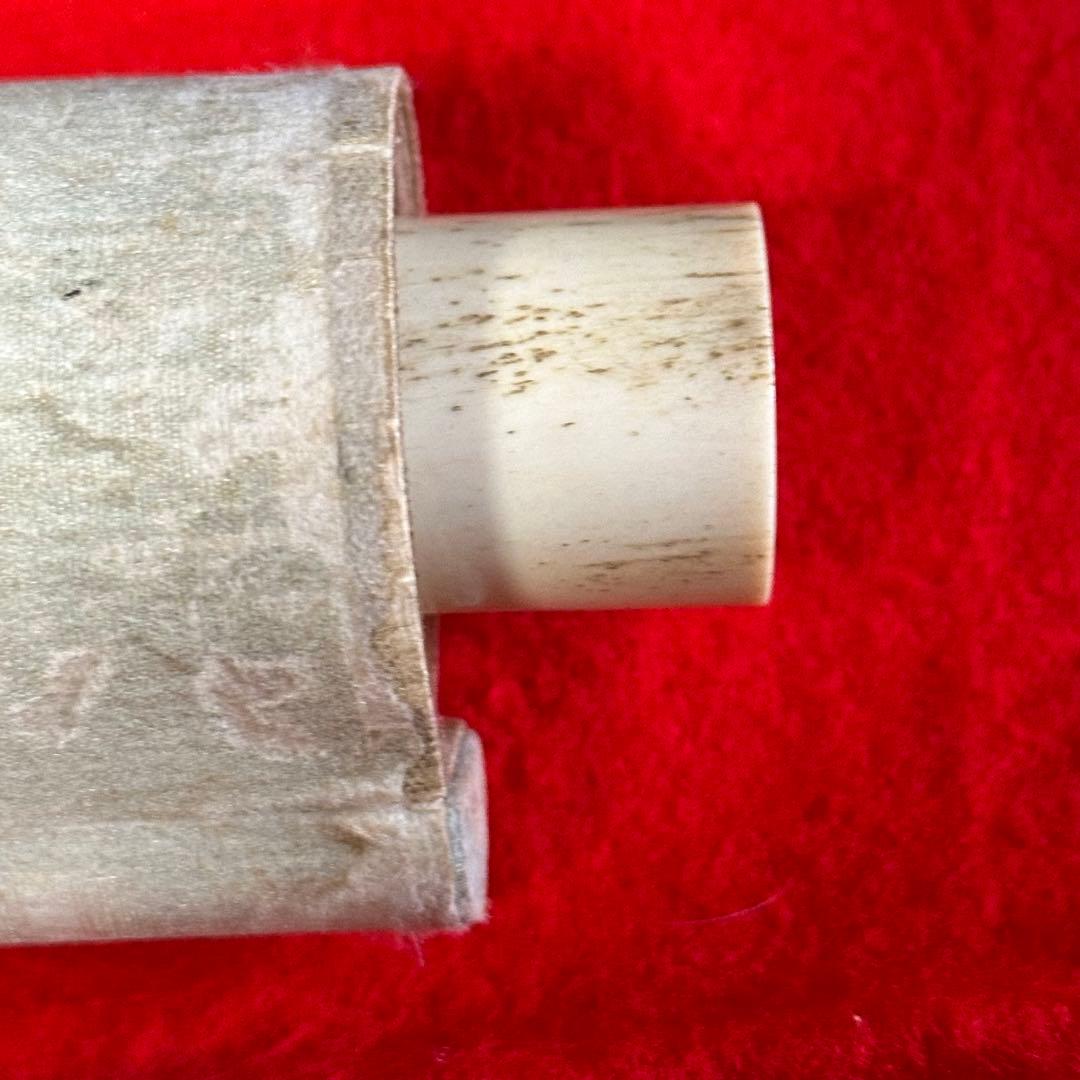 2076様感謝‼️春へ‼️座り雛「雛図」掛軸画絹本肉筆落款　栄輝筆　署名落款合わせ箱