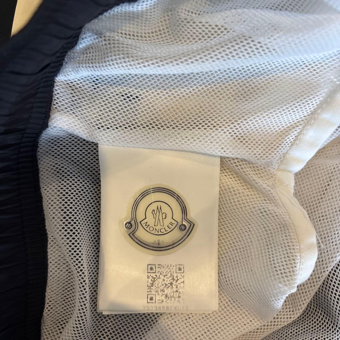 MONCLERハーフパンツ、水着兼用