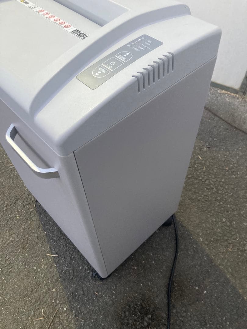 【美品】サンワダイレクト　業務用　クロスカットシュレッダー　400-PSD029