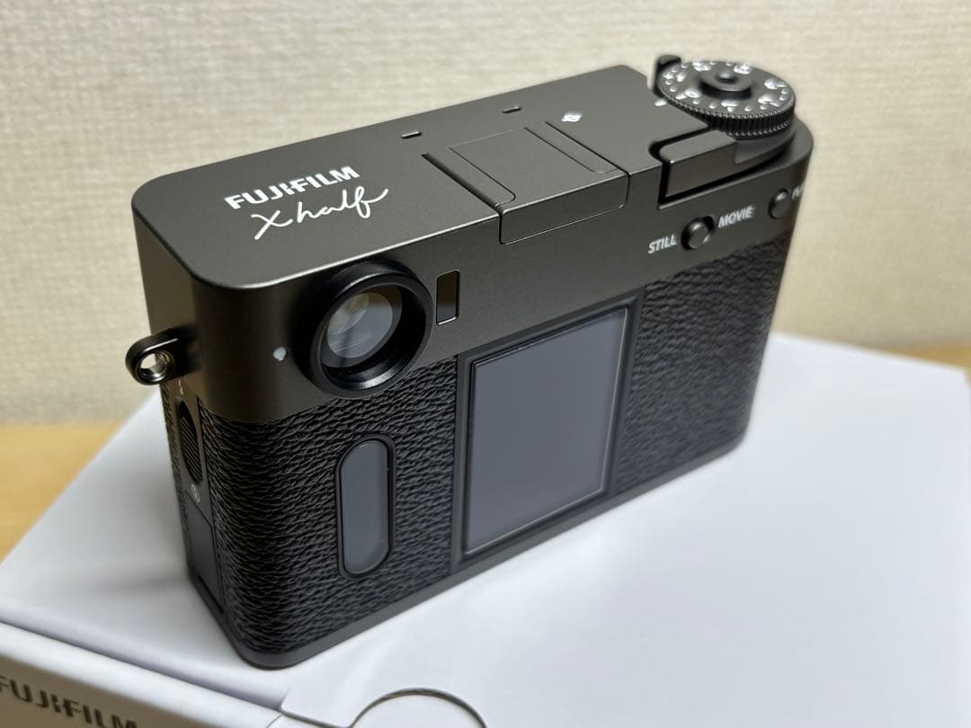 FUJIFILM xhalf x-hf1 チャコールシルバー グリップ付