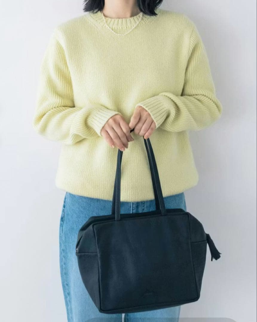 ダンサーカレバッグ　レザーショルダーバッグ　Lサイズ ブラック