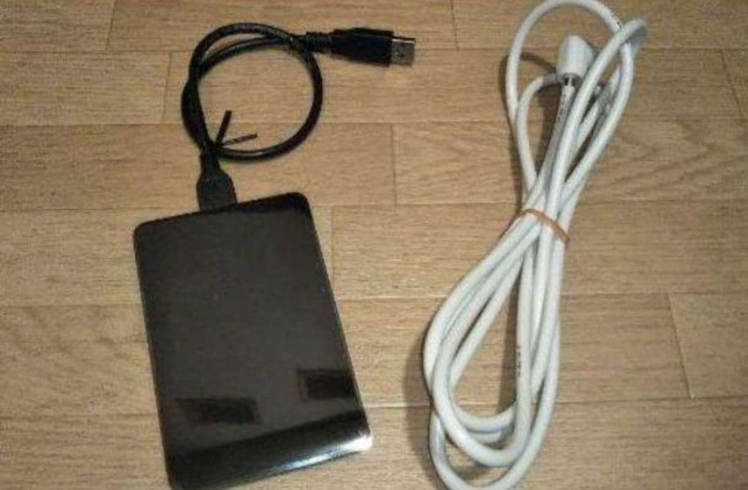 あゆき　テレビ Sony Bravia 32型 2020年製 録画セット