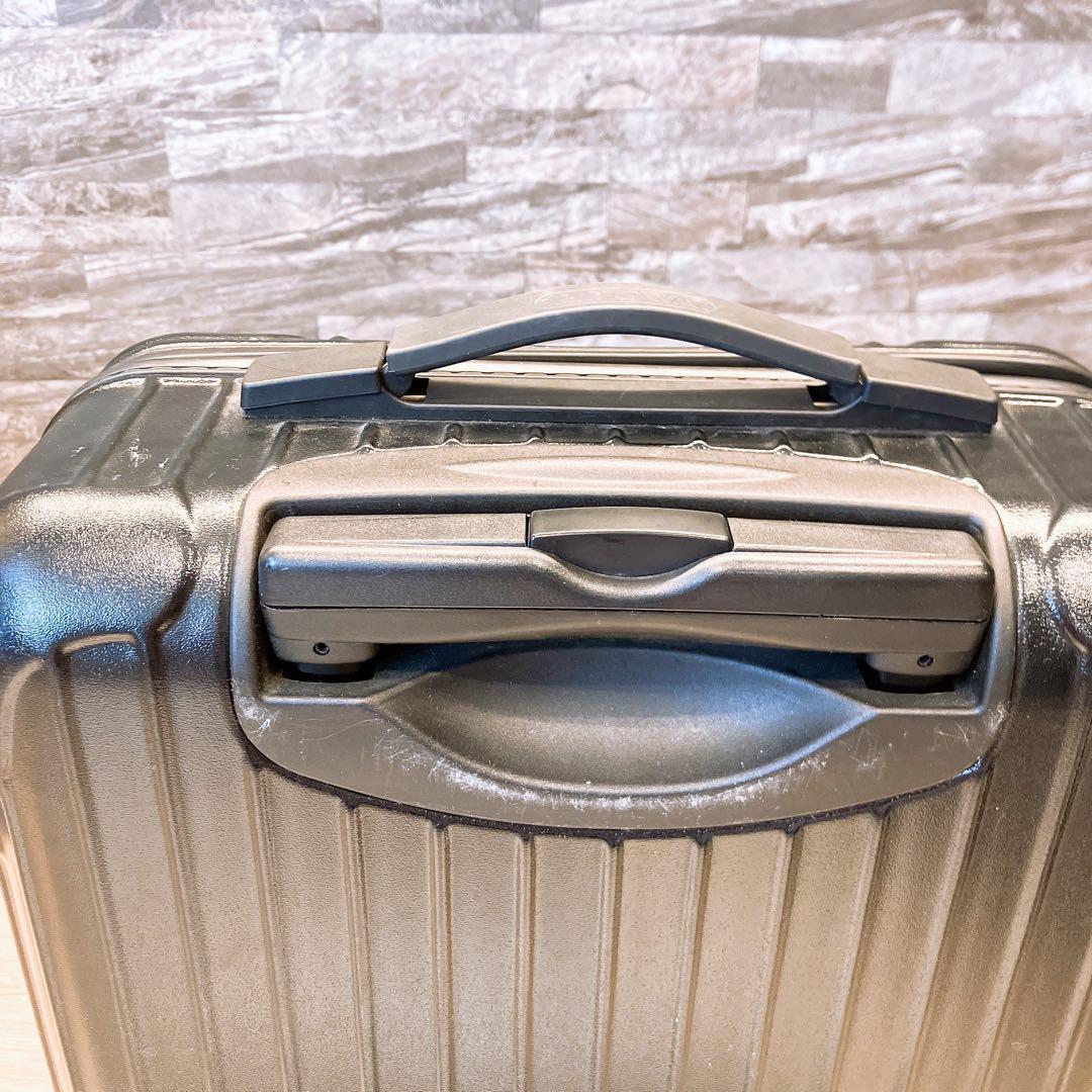 リモワ　サルサ　マットブラック　機内持ち込み対応　２輪　廃盤品 851.52