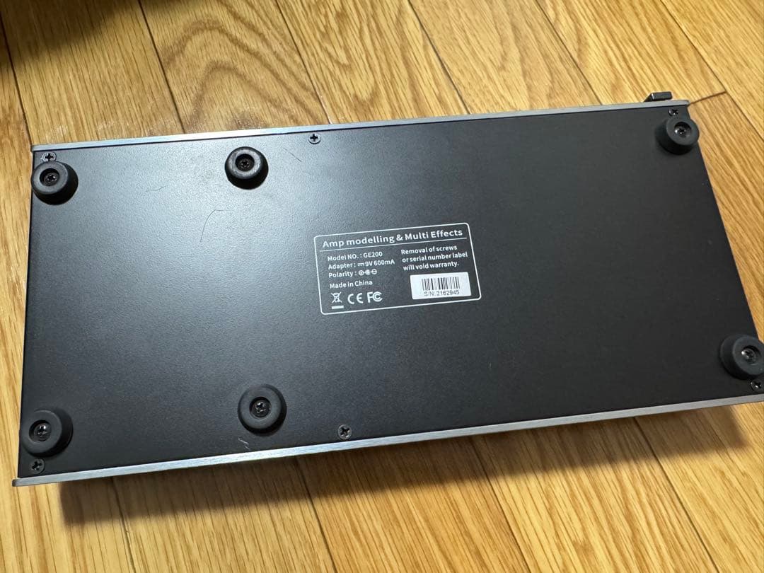 MOOER GE200 箱・付属品・マニュアル・別売りコンセント変換プラグ付き