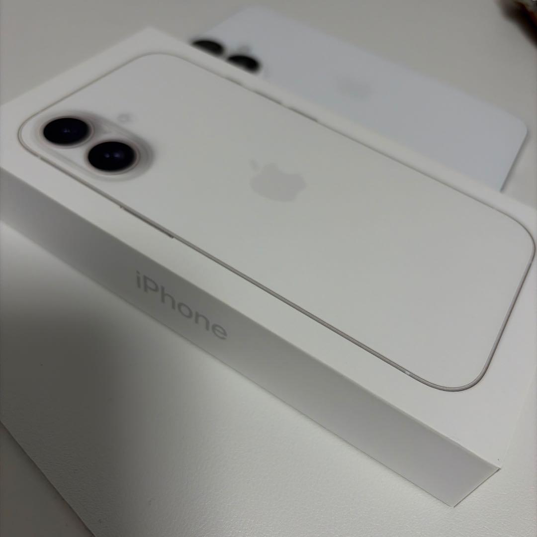 Apple iPhone16 128GB ホワイト SIMフリー