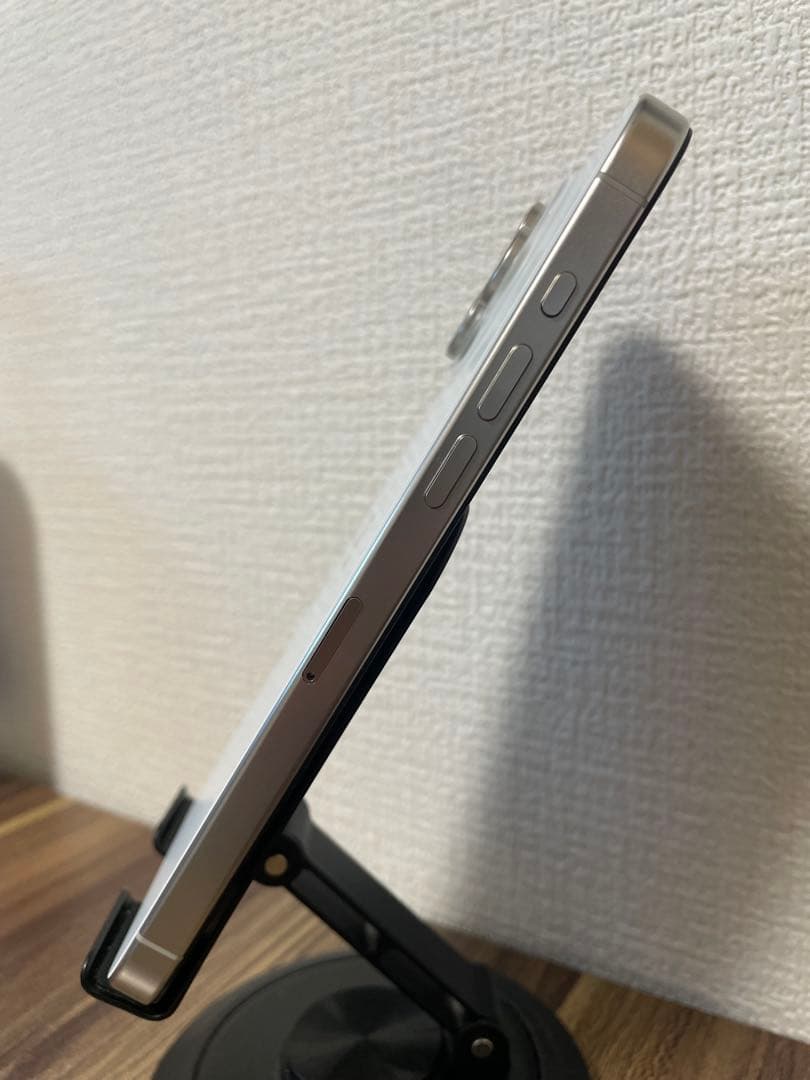 M34【即日発送】iPhone15ProMax ホワイト 256GB 海外版