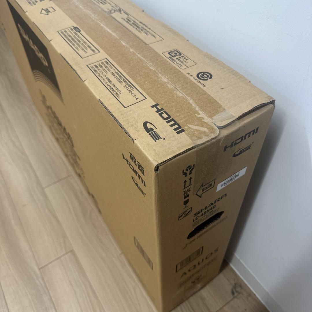 SHARP 40V型　地上・BS・110度CS デジタルハイビジョン液晶テレビ