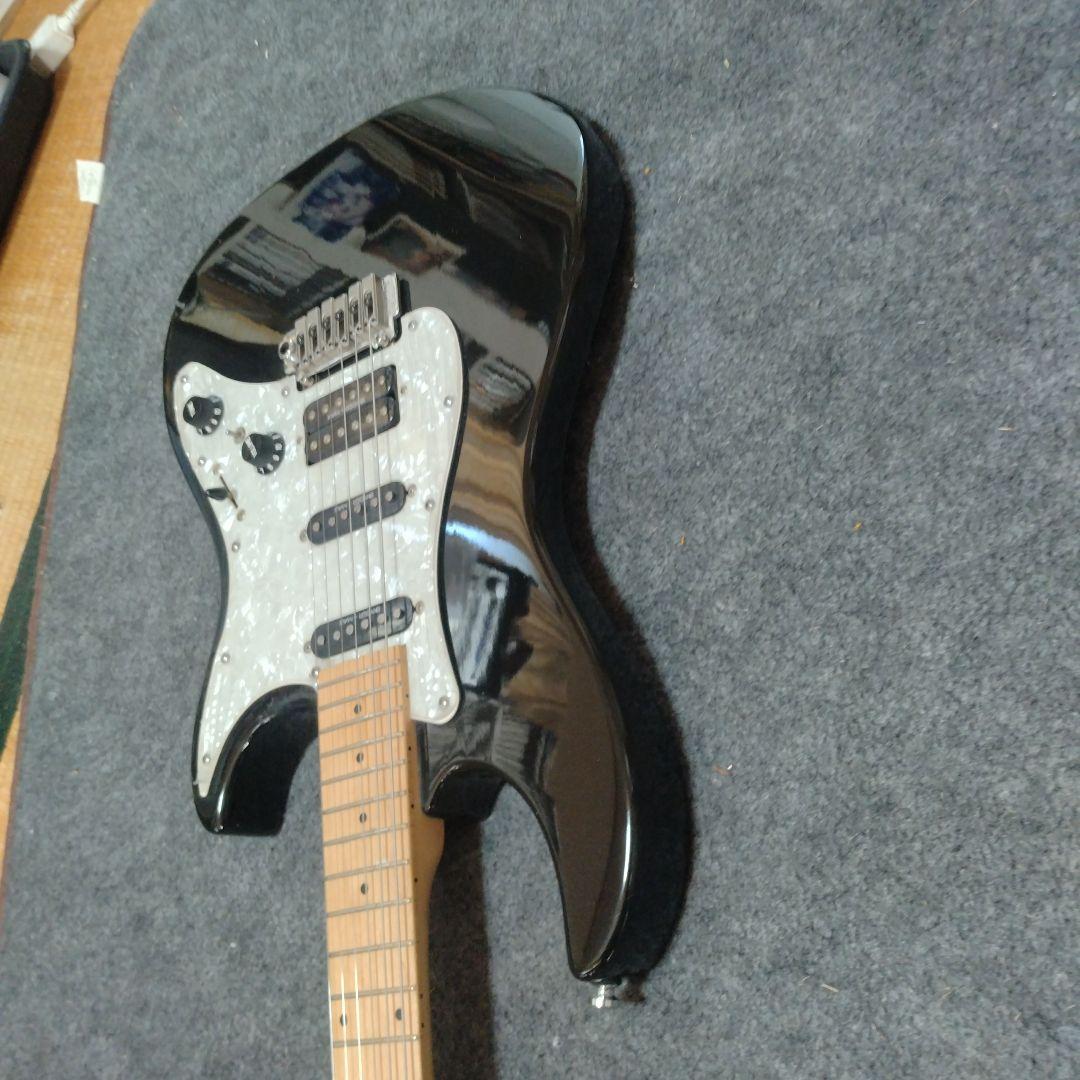 ELIOTH S-305　　ブラック　メイプルネック　コイルタップモデル