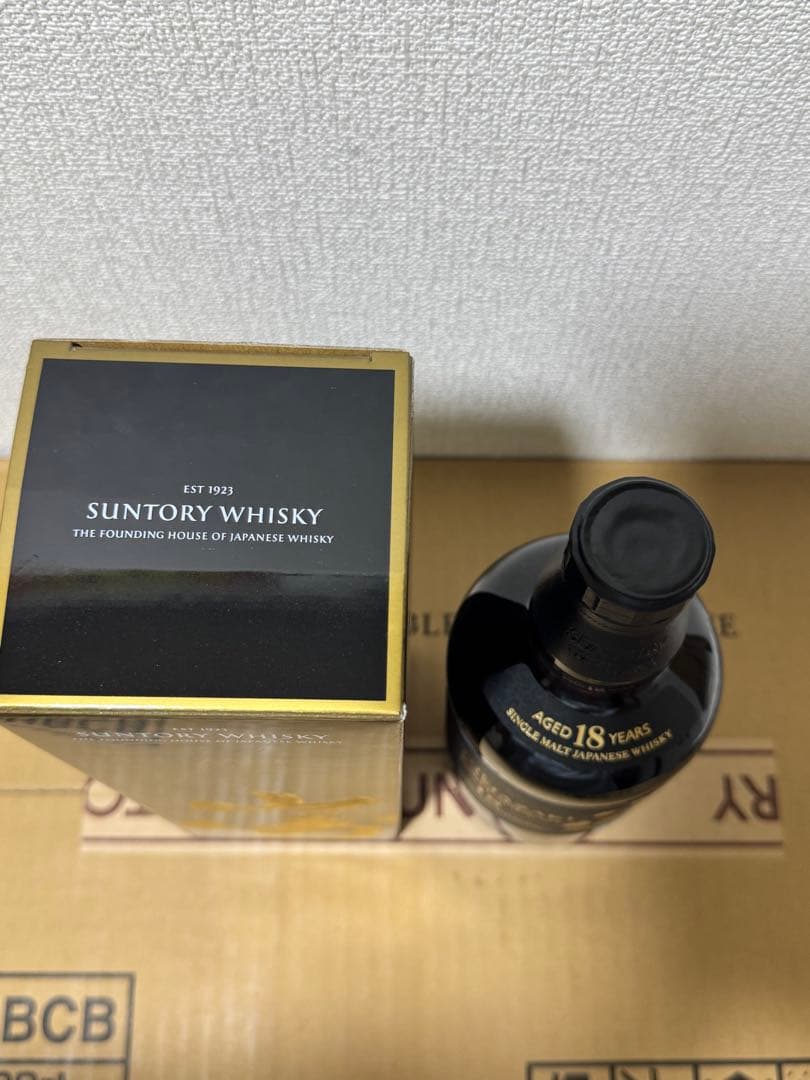SUNTORY（サントリー）山崎 18年 43％ 700ml 箱付き
