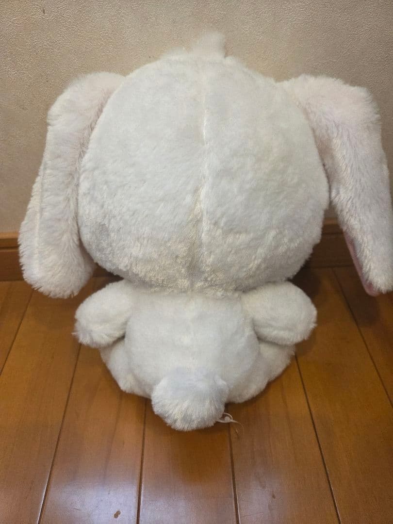 シュガーバニーズ　サンリオ　タイトー　しろうさ　くろうさ　刺繍あり　レア