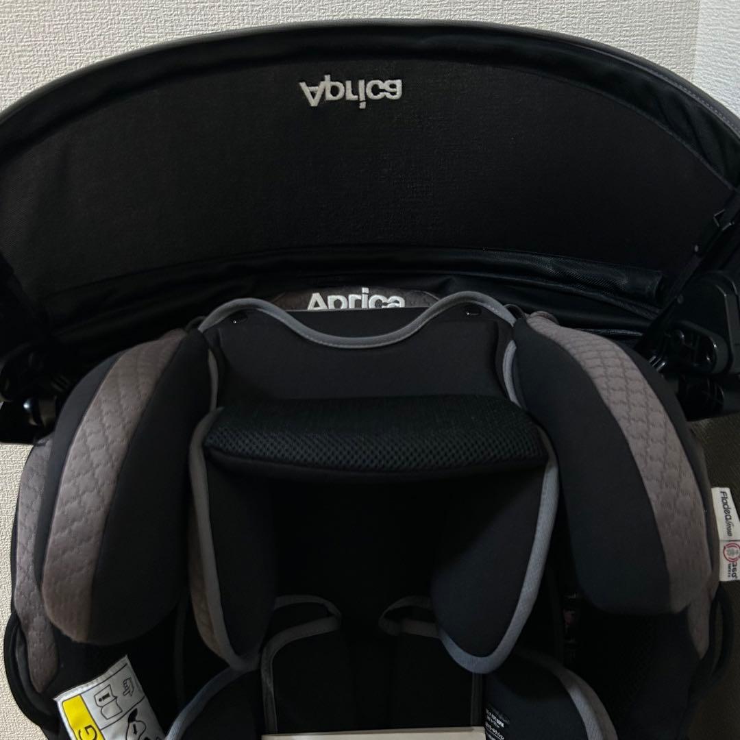 アップリカ フラディアグロウ ISOFIX 360°セーフティー AB