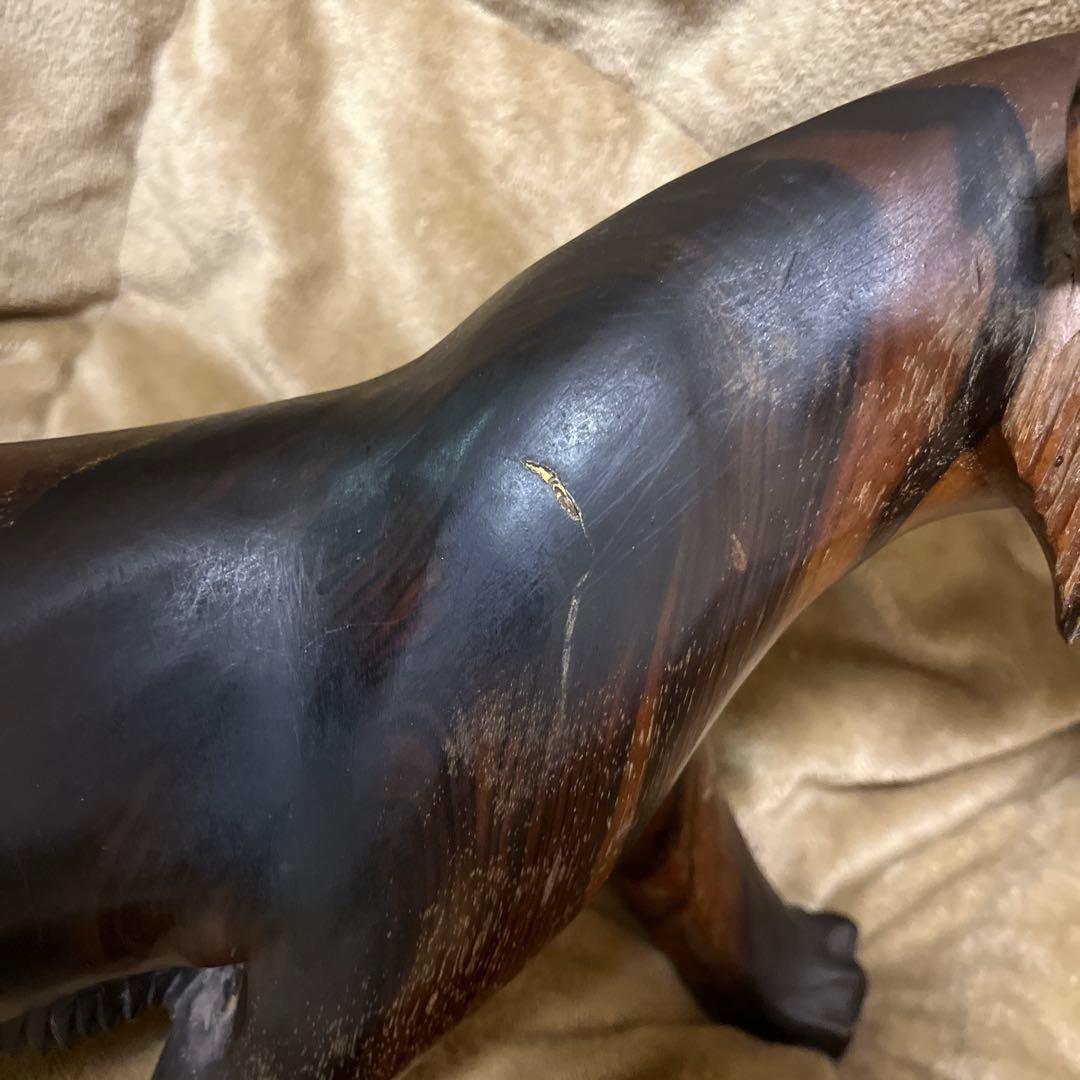 ジャガー彫り物