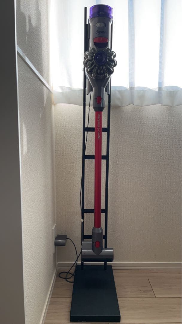 dyson v8 slim fluffy スティッククリーナー本体
