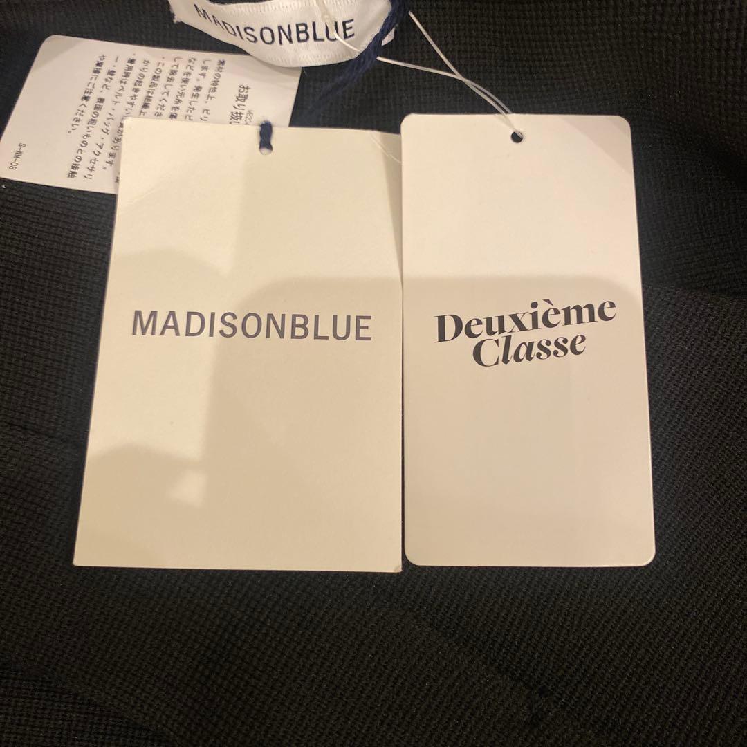MADISONBLUE Deuxième Classe