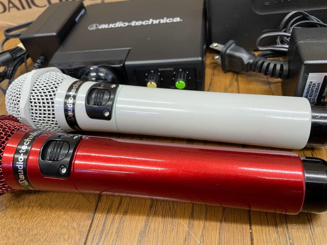 オーディオテクニカ製赤外線ワイヤレスマイクセットCR700+CLM7000特別色
