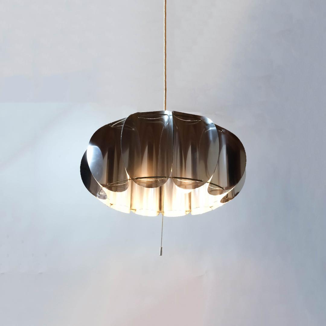 ペンダントライト　スペースエイジ　ポストモダン　ミッドセンチュリー　照明