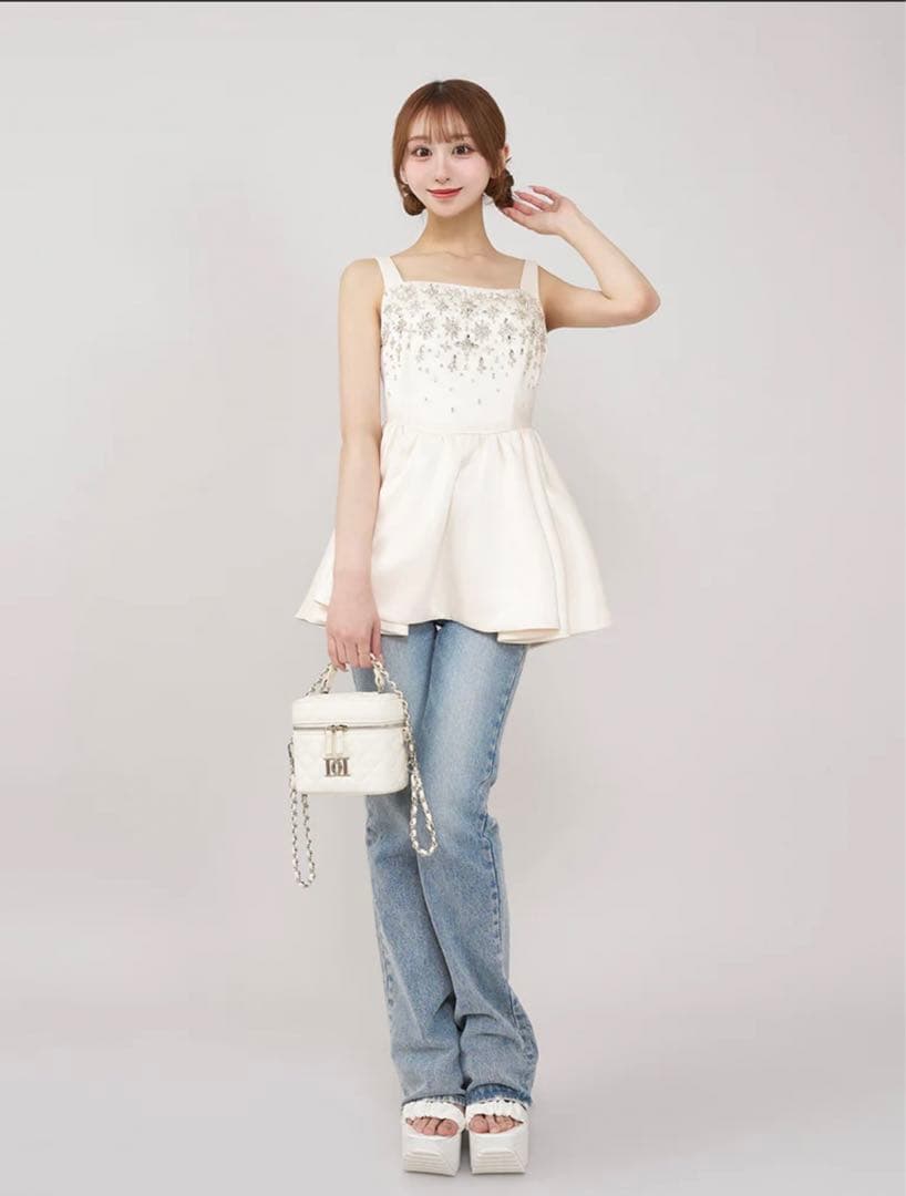 Darich キルティングスクエアミニバッグ　WHT(シルバーパーツ)