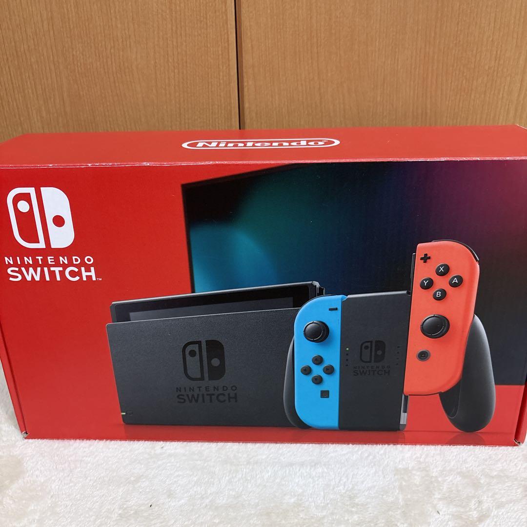 Nintendo Switch 本体　ブルー／ネオンレッド