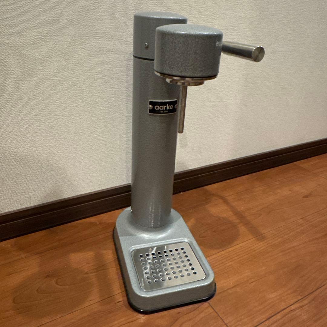 ロクちゃん アールケ aarke カーボネーター3 ハーマントーングレー