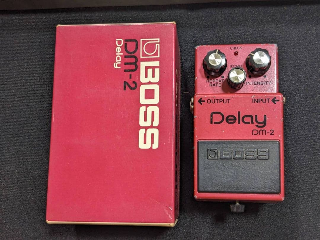 82年製 前期型 BOSS DM-2 Delay 元箱付き