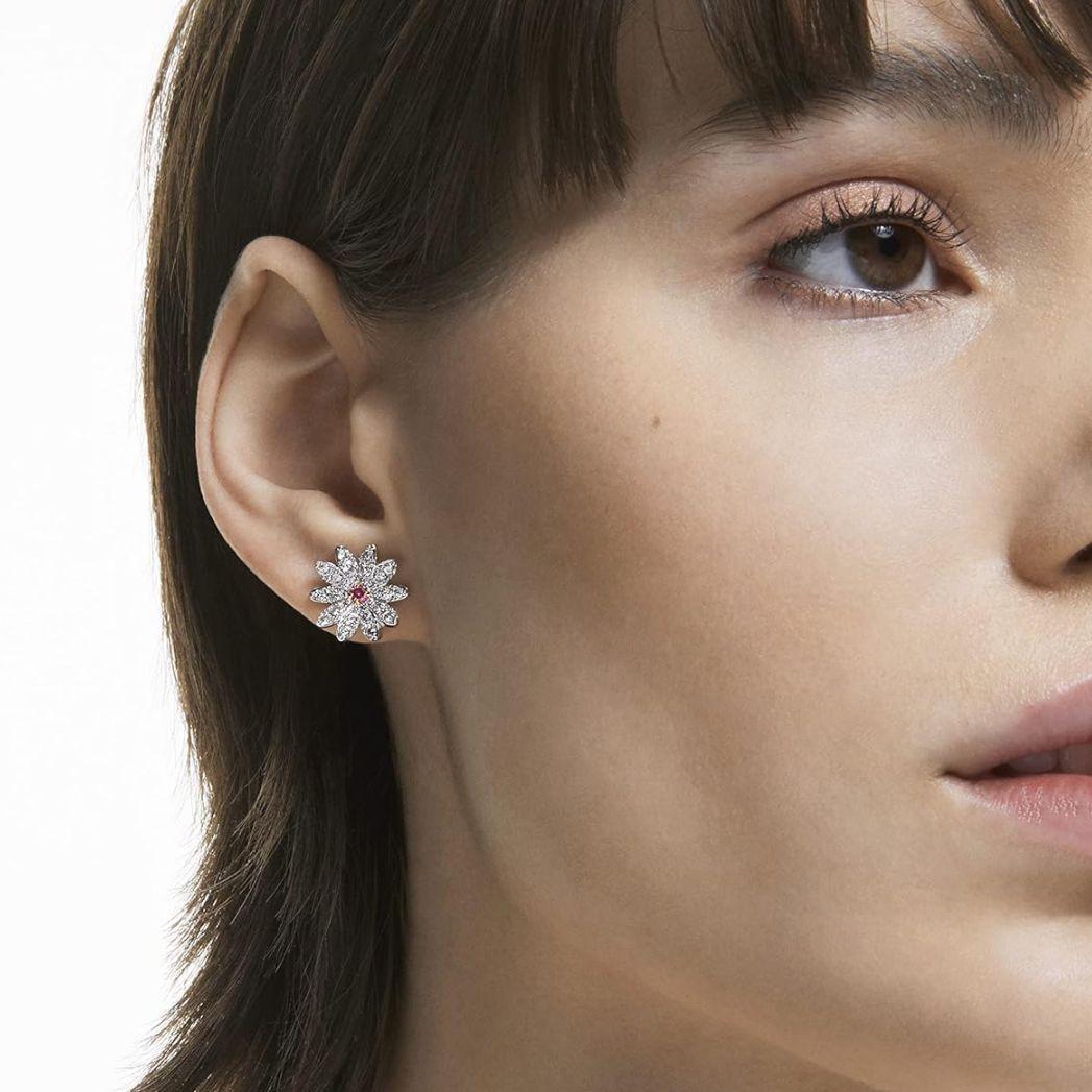 【専用】スワロフスキー♡ピアス♡Eternal Flower♡ピンク