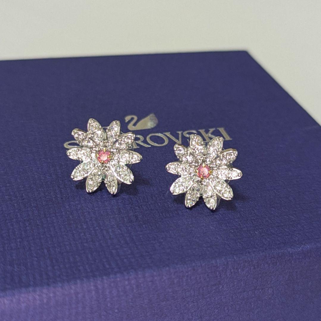 【専用】スワロフスキー♡ピアス♡Eternal Flower♡ピンク