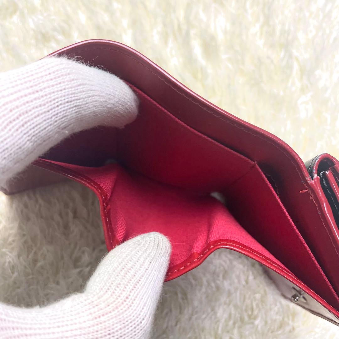 美品 ヴィヴィアンウエストウッド 三つ折り財布レター型 タイニーオーブ ブラック