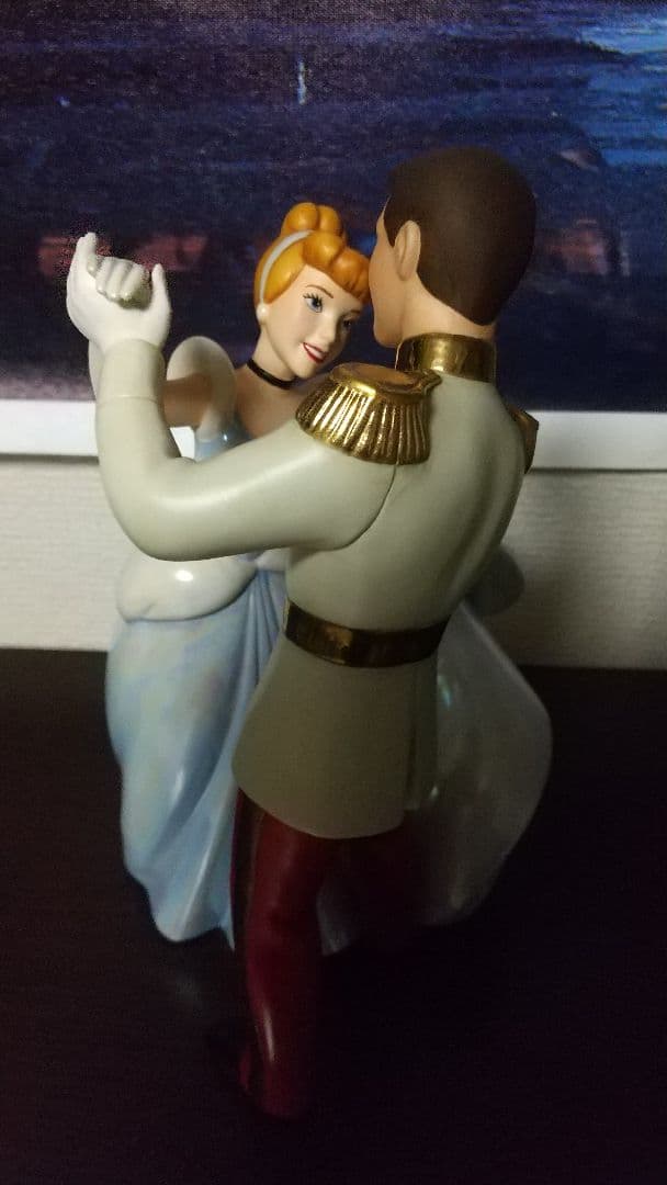 WDCC　シンデレラ　フィギュア