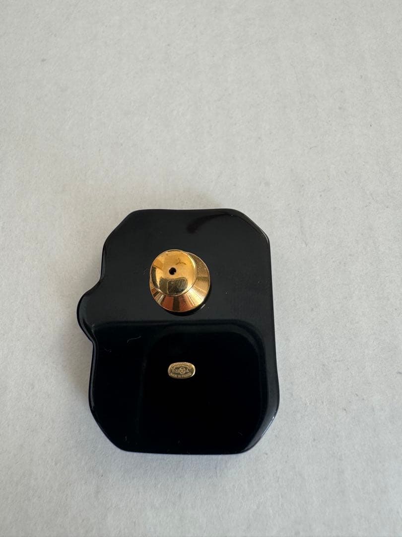 CHANEL 紫 宝石型 時計ブローチ