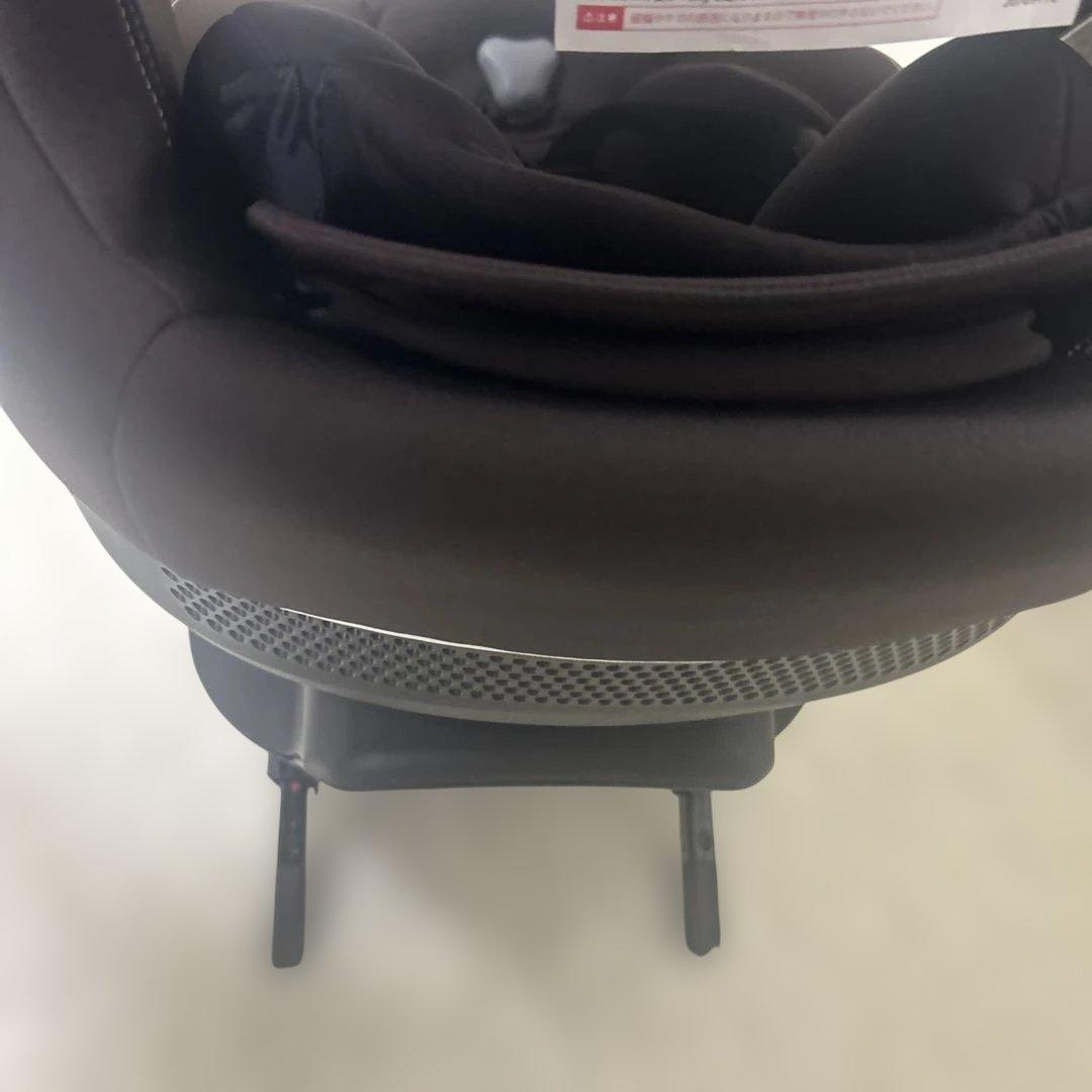 【美品】エールべべ　クルット4 oui isofix ブラウン　インナーパッド