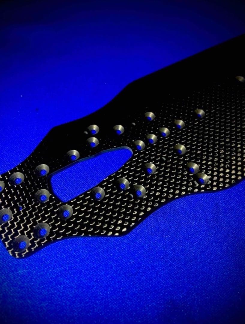 タミヤ　TRF420X 用　シャーシ　蕨山Carbon