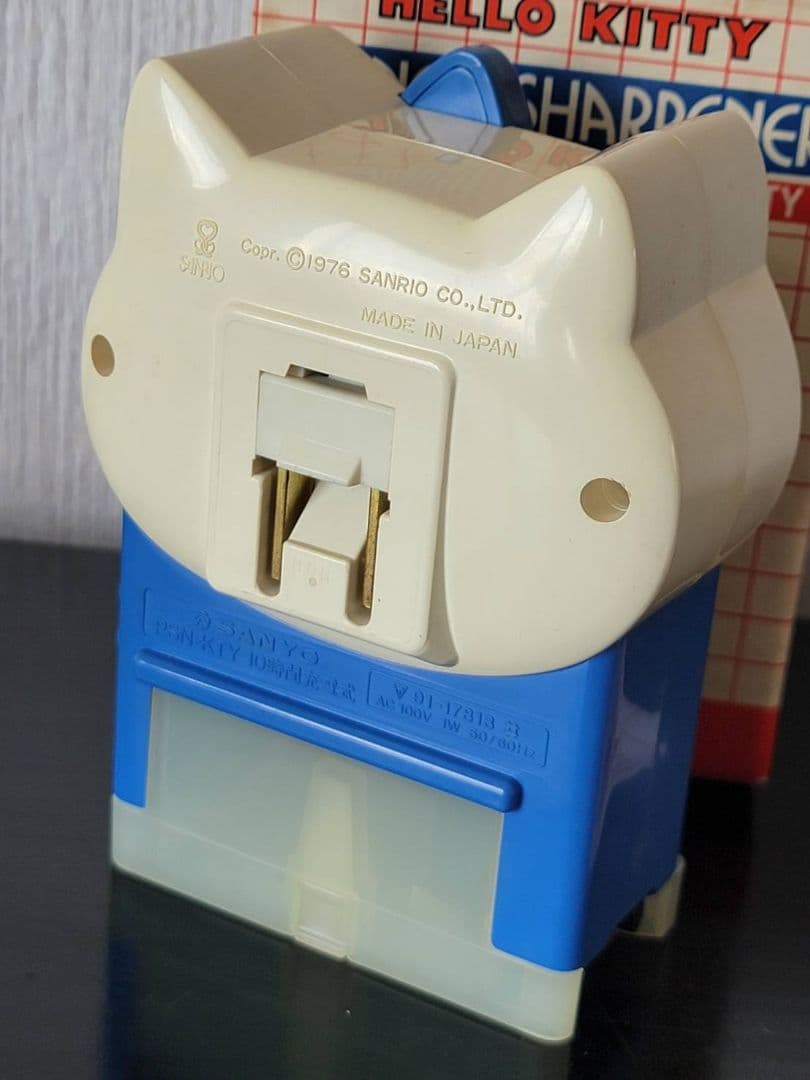 ハローキティ　HELLO KITTY PENCIL SHARPENER　昭和家電