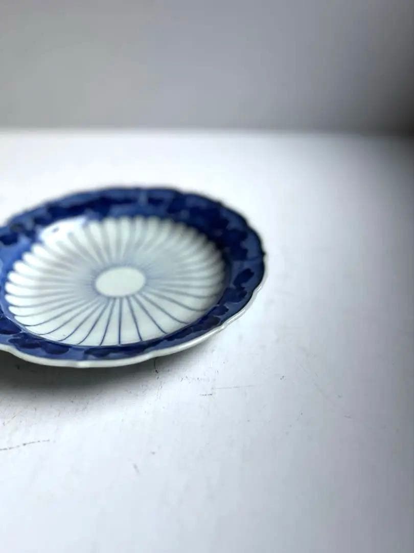 【ゆゆな様リクエスト】362 骨董 アンティーク 染付け 菊花皿 4点おまとめ