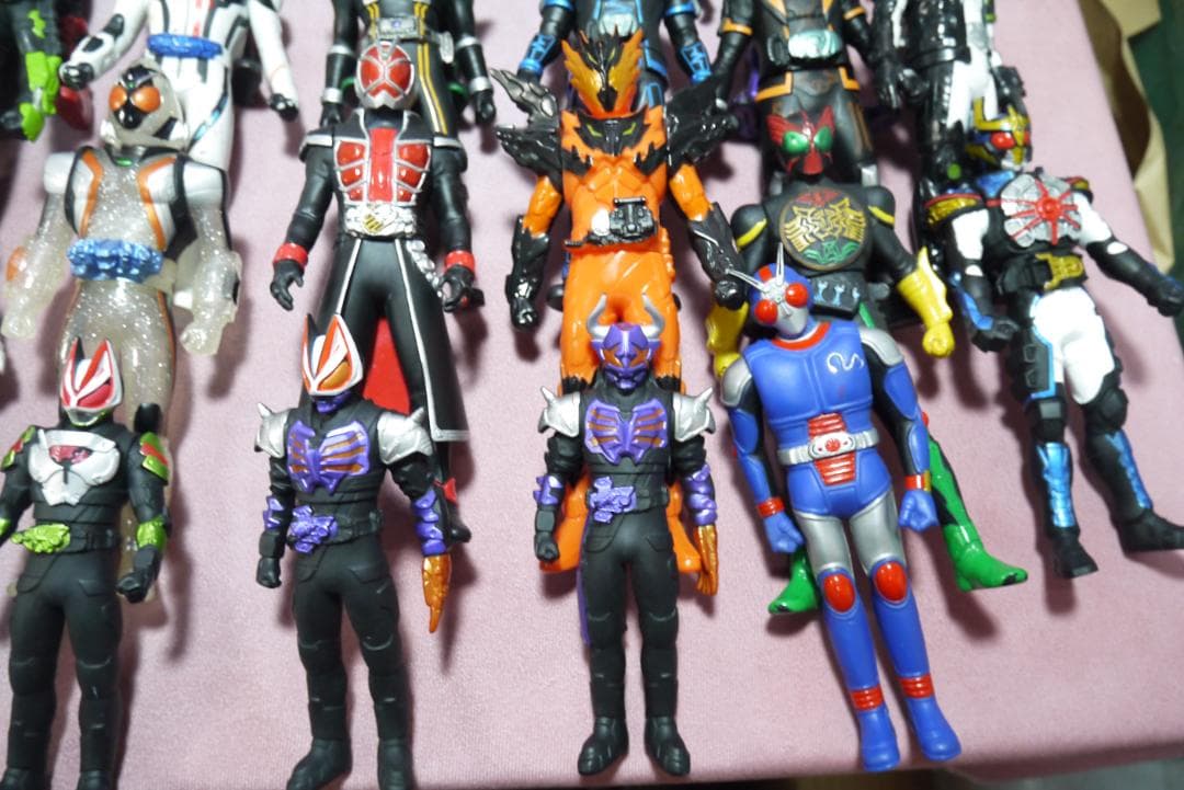ライダーヒーローシリーズ　ビッグサイズソフビフィギュアほか　69体セット