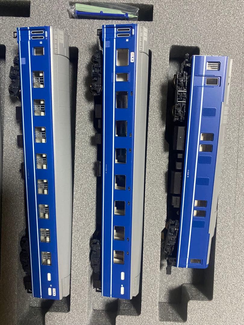 KATO 10-811/ 10-812 24系特急　「ゆうづる」 基本・増結