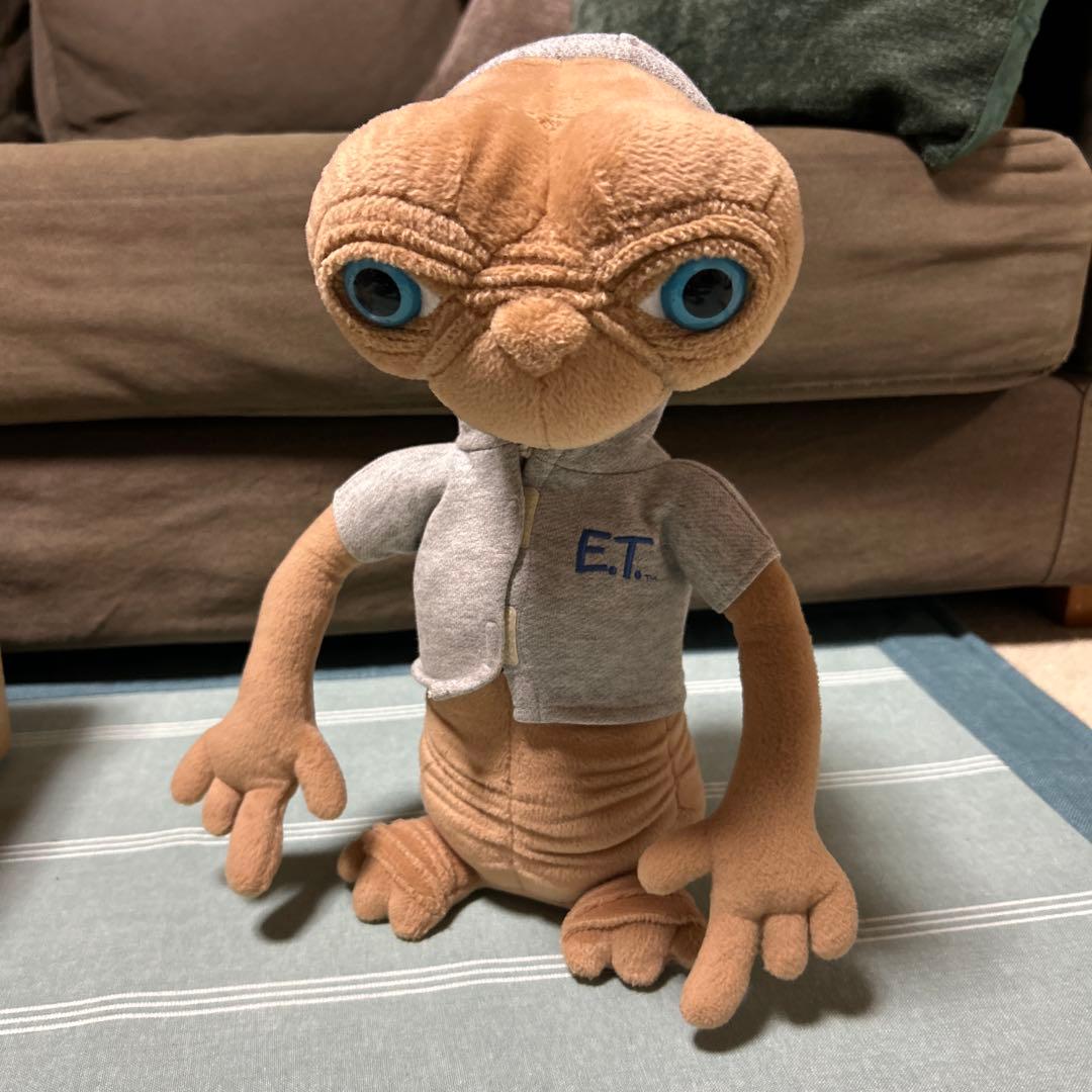 E.T. ぬいぐるみ フード付き