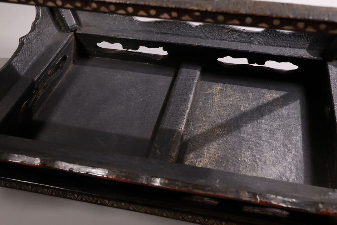 【MA732】時代 中国美術 人物文 螺鈿細工 二段卓 花台 木製 香炉台