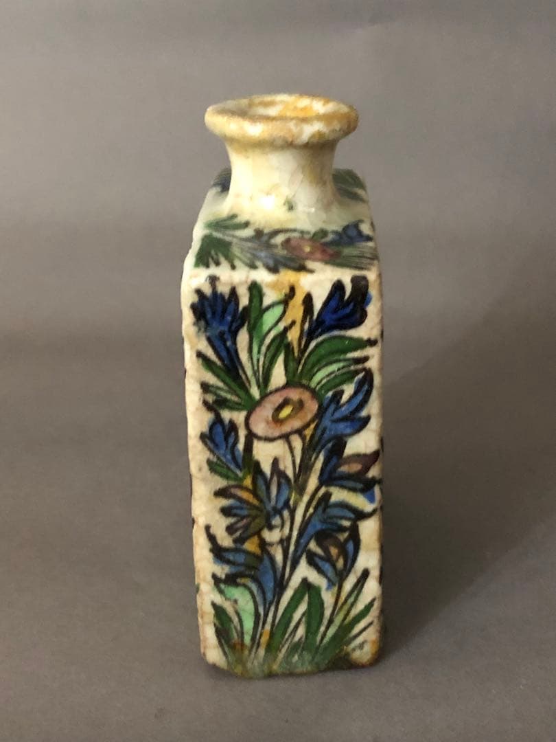 ペルシャ陶器　アンティーク壺　骨董