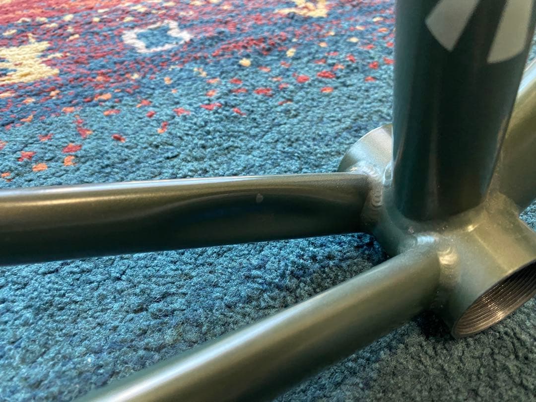 Affinity lopro 2022 sサイズ　美品