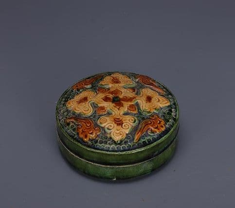 唐三彩の彫刻の模様の印影の箱コンパクトの置物