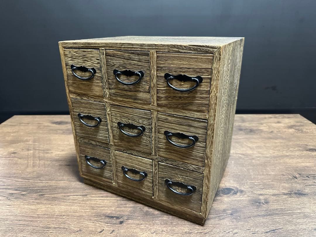 総桐造り　昭和レトロ　9杯小引き出し