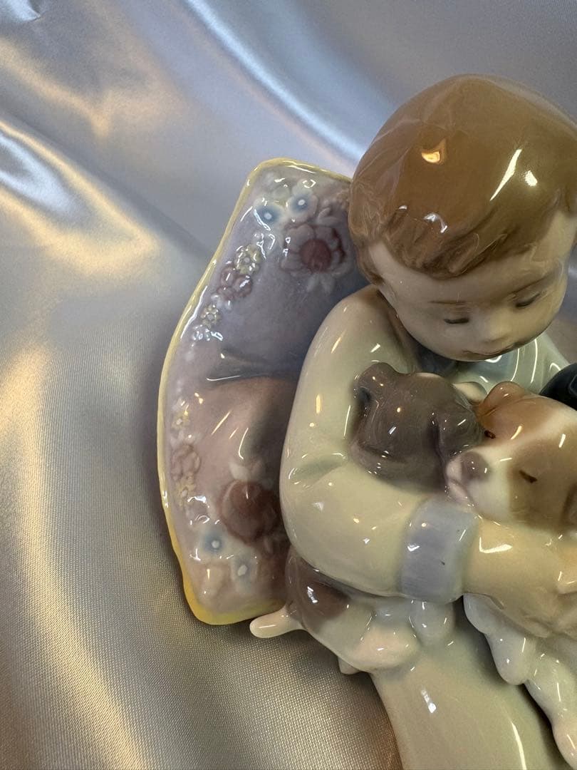 LADRO リヤドロ フィギュリン みんなおねんね