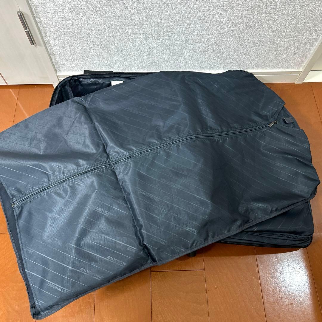 ZERO HALLIBURTON ゼロハリバートン スーツケース　機内