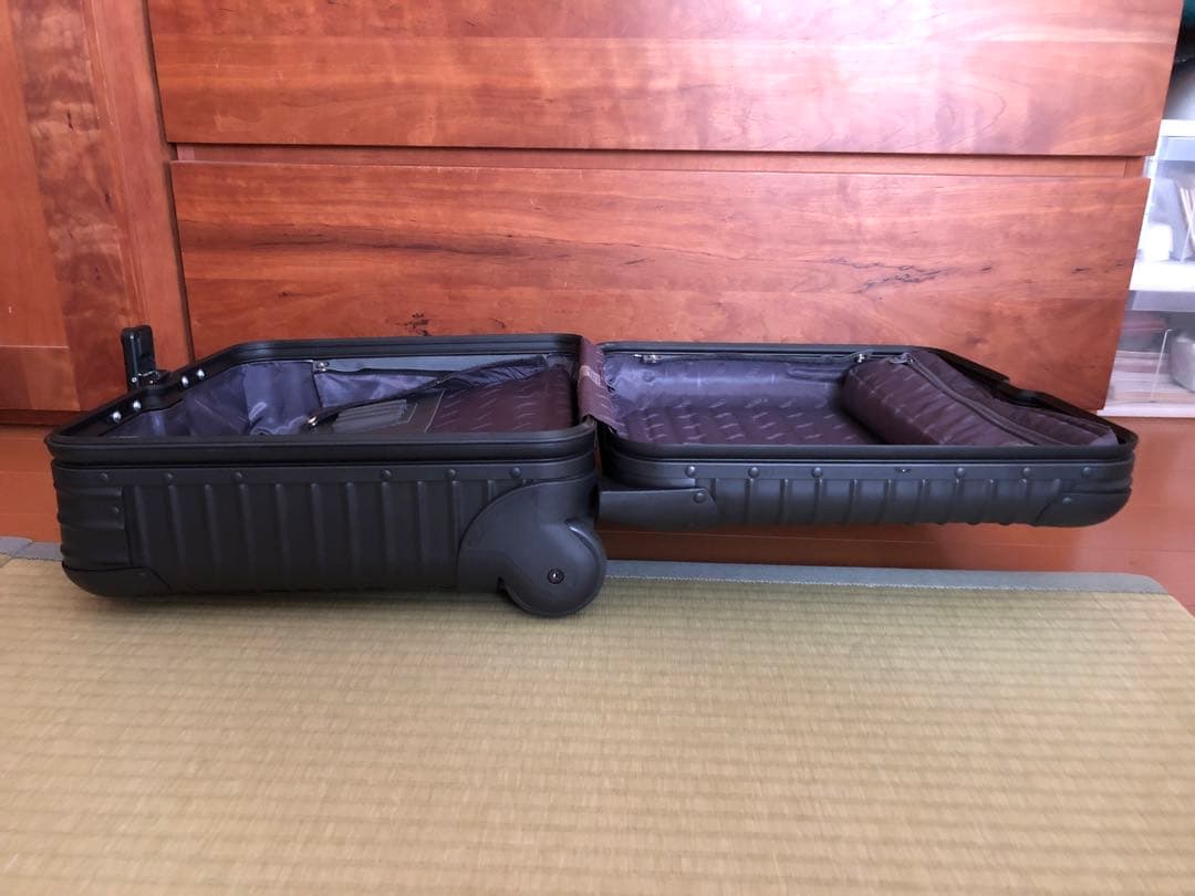 ☆美品☆RIMOWA リモワ　ステルス　ビジネストロリー2輪　　23L-28L