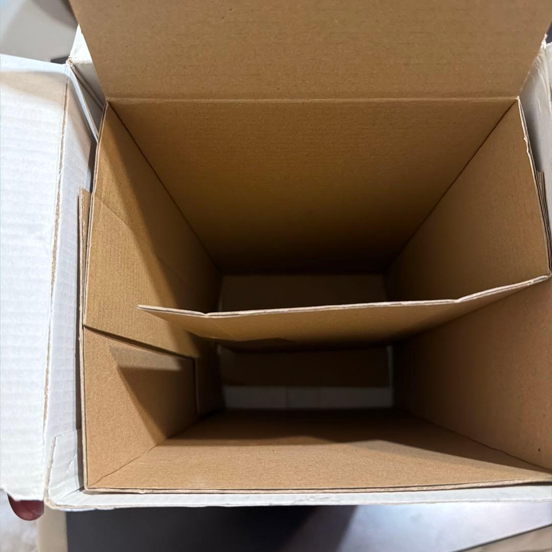 空箱のみ　ドラゴンボール 一番くじメモリーズC賞超サイヤ人ゴッド超サイヤ人