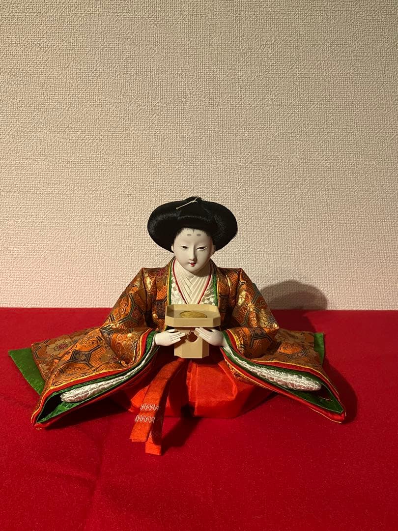 三人官女　女楽人　雛人形　琴 三味線 楽器付き　橙色袿　有職装束