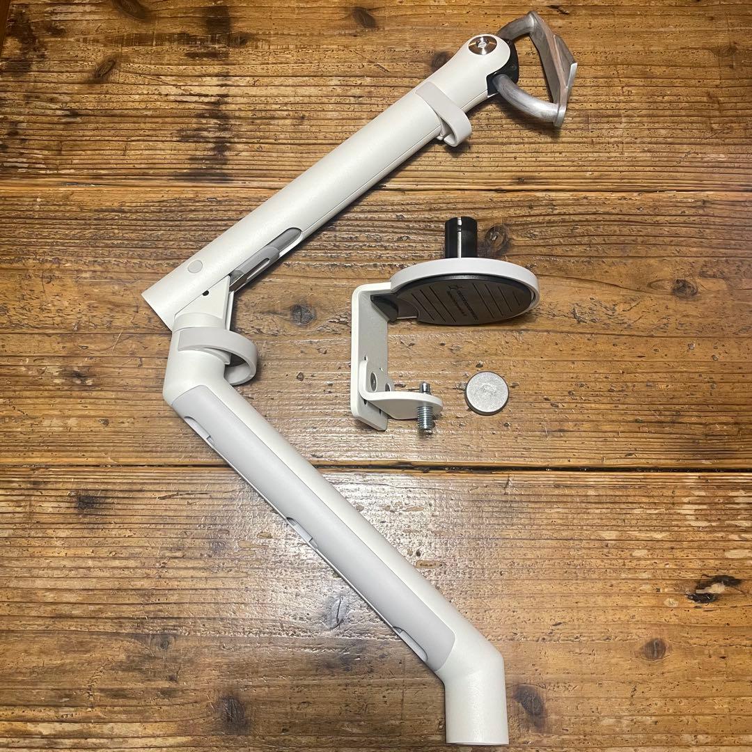 CBS FLO ハーマンミラー モニターアーム 白 9kg スプリング方式