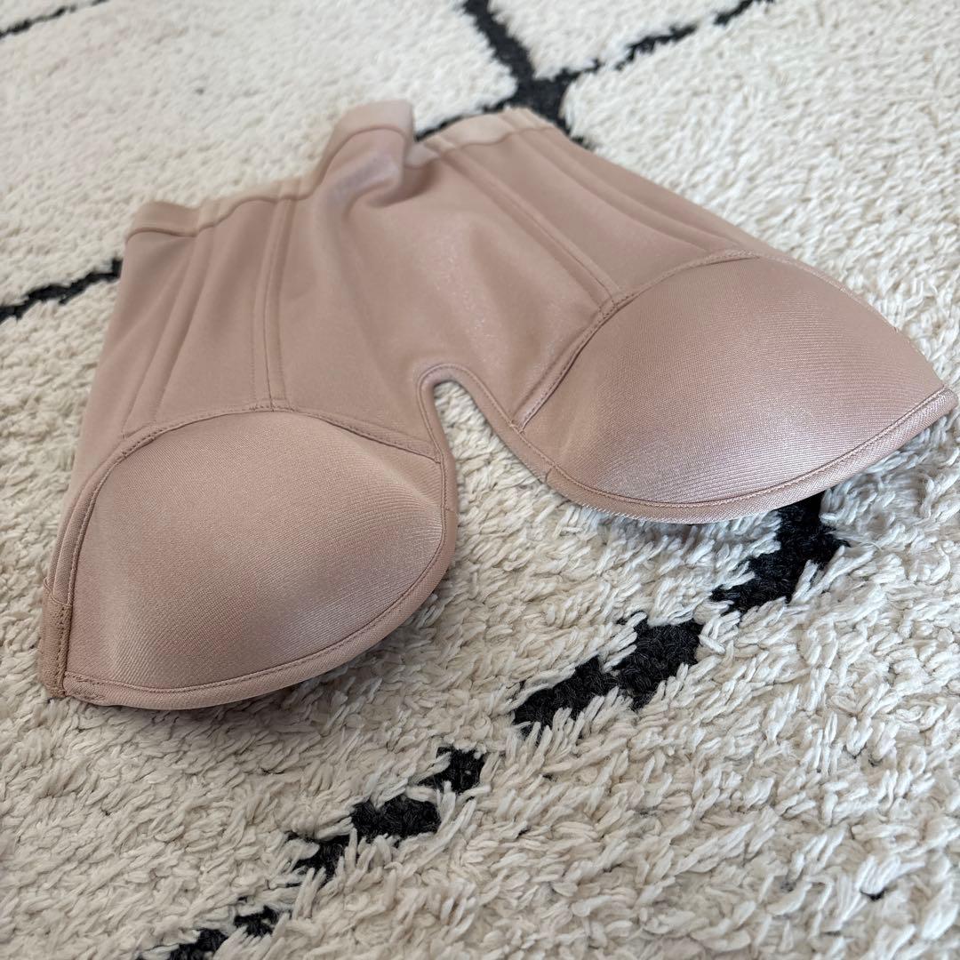 セモアブライダルインナーLa Venus ラビーナビスチェC70