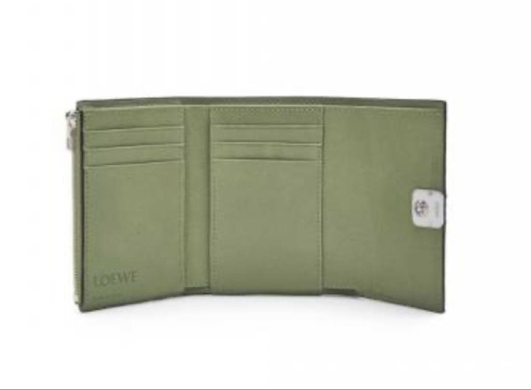 ロエベ　財布　アナグラムバーティカルウォレット　三つ折りローズマリー